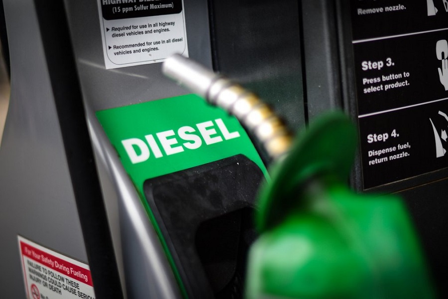 Diesel fica mais barato a partir desta sexta-feira (8) nas distribuidoras