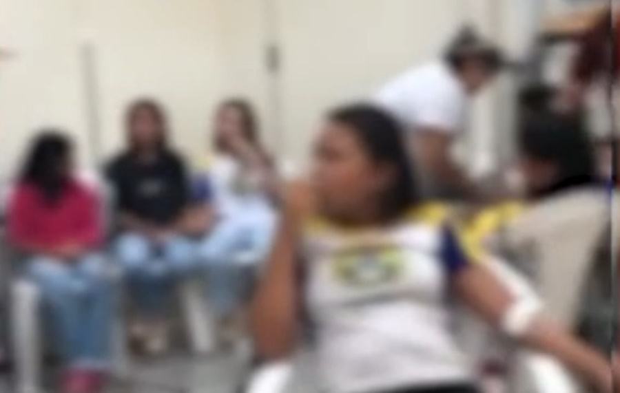 Aluna leva medicamentos controlados para a escola e 12 crianças vão parar em emergência de UPA no AC