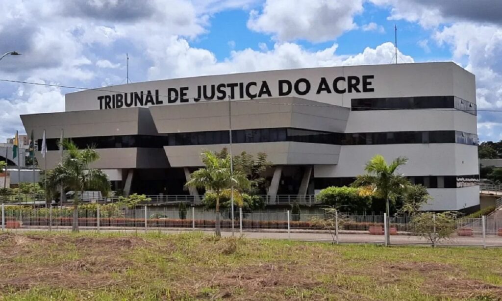 TJAC publica edital de abertura de concurso público para servidores efetivos