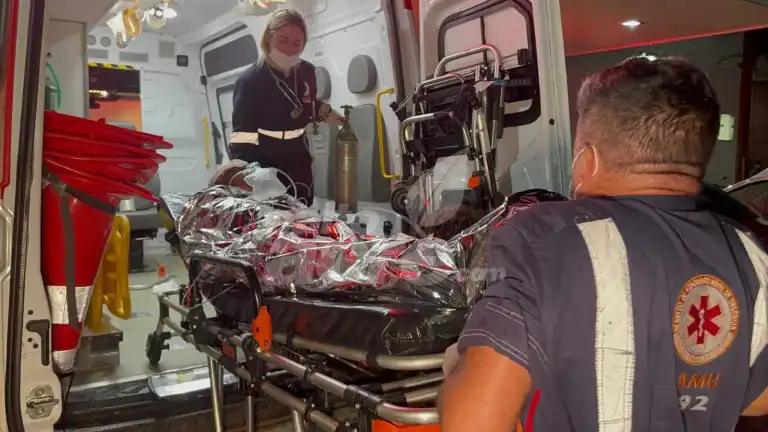 Jovem é brutalmente agredido e esfaqueado em ataque no interior do Acre