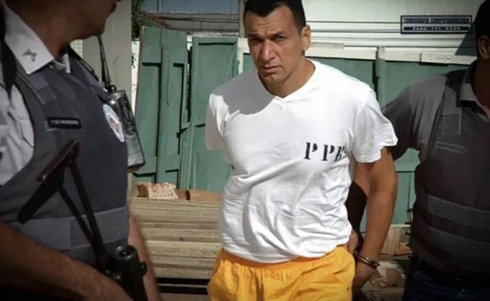 Racha histórico no PCC tem líderes expulsos e ordem para matar Marcola