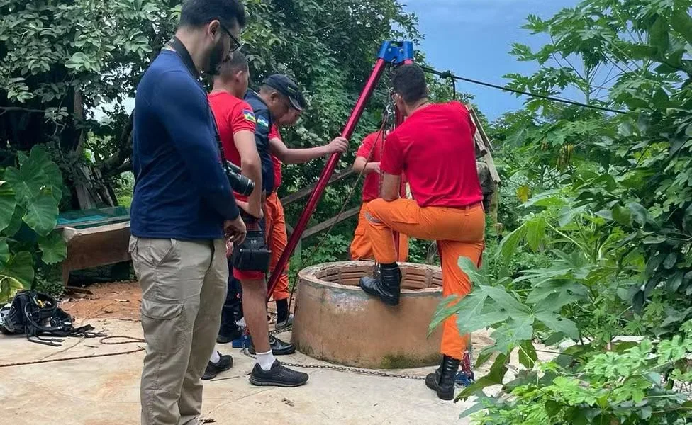 Madrasta é suspeita de matar criança de dois anos e jogar corpo dentro de poço