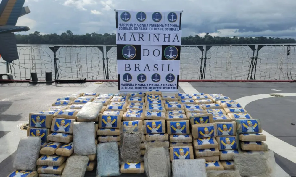 Carga de mais de 1 tonelada de maconha é apreendida em embarcação no Alto Solimões