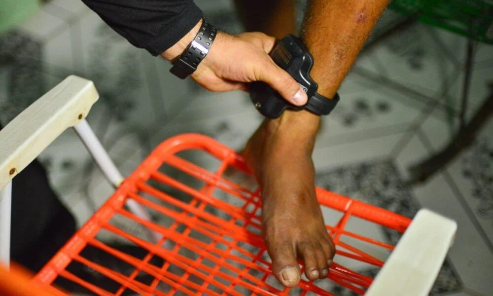 Ministério Público pede fiscalização de presos monitorados durante Carnaval no Acre