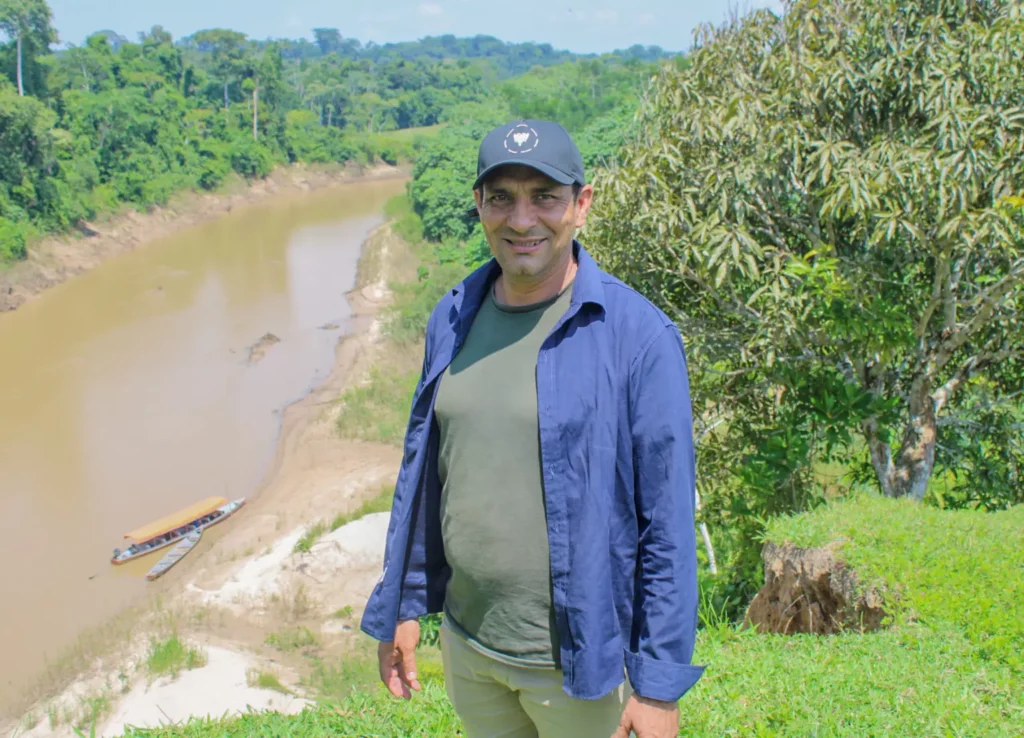 População de Marechal Thaumaturgo implora para que prefeito mande roçar as ruas da cidade