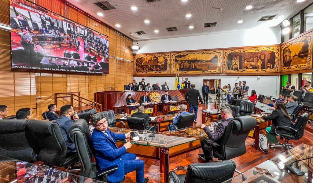 Deputados aprovam doação de terrenos para construção de 1.500 casas populares