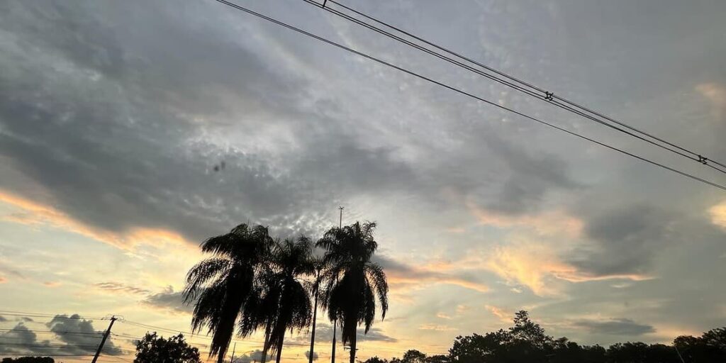 Quinta-feira (11) com previsão de céu nublado a encoberto, com pancadas de chuva e trovoadas no Acre