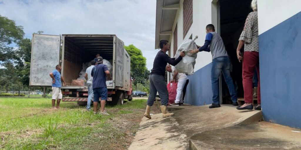 MPAC recebe doações da Receita Federal para pessoas atingidas pelas cheias no Acre