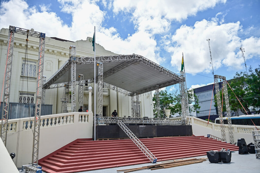 Pode entrar com bebida nos shows de Naiara Azevedo e Nadson? Governo explica esquema de segurança