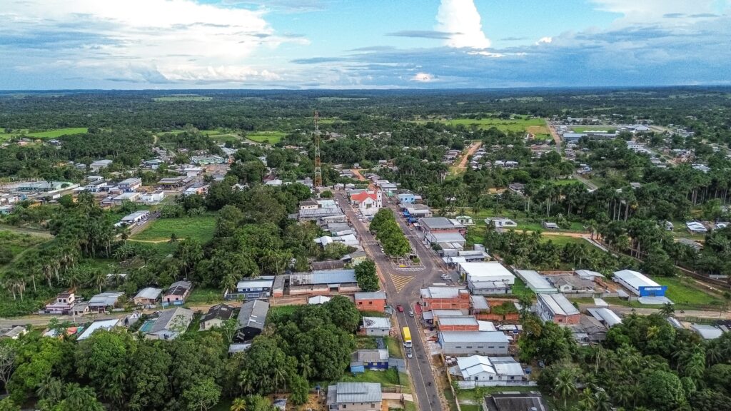 Mâncio Lima, cidade mais ocidental do país, celebra 47 anos com avanços e se tornando referência turística