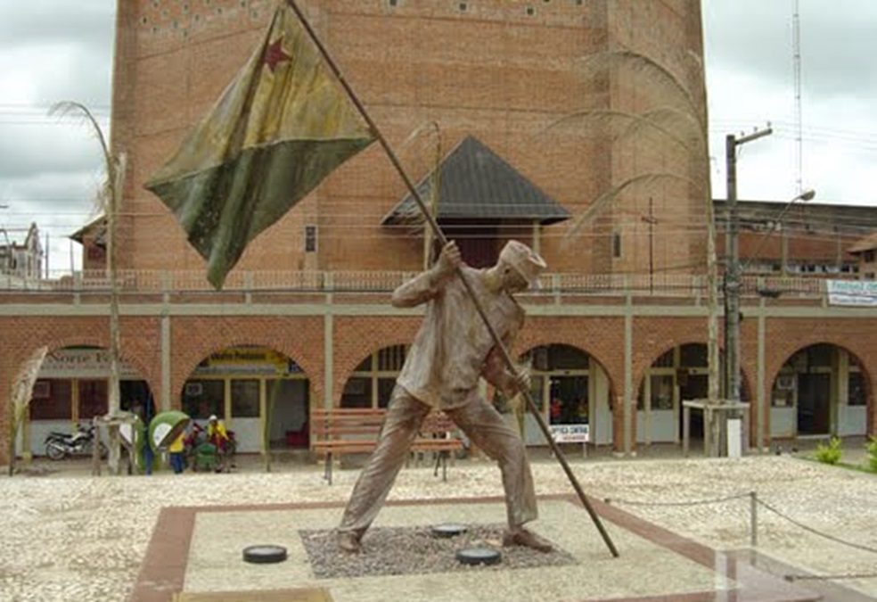 Estatua do Marechal Thaumaturgo de Azevedo será relocada para nova rotatória em Cruzeiro do Sul