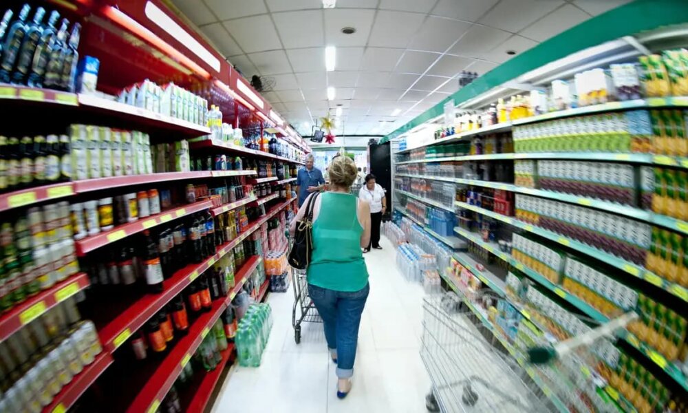 Acreano gasta 46,3% do salário mínimo com alimentos, produtos de limpeza e higiene