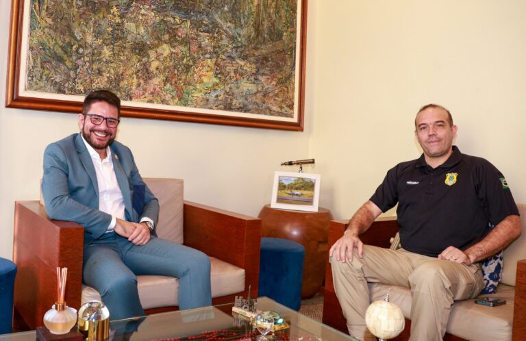 Governador recebe superintende interino da PRF e reforça parceria para segurança das BRs no Acre