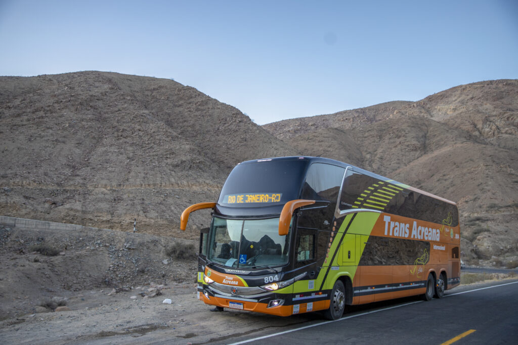 Do Atlântico ao Pacífico: a maior viagem de ônibus do mundo