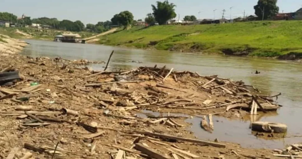 Com 1,42 metro, nível do Rio Acre é o menor dos últimos seis anos
