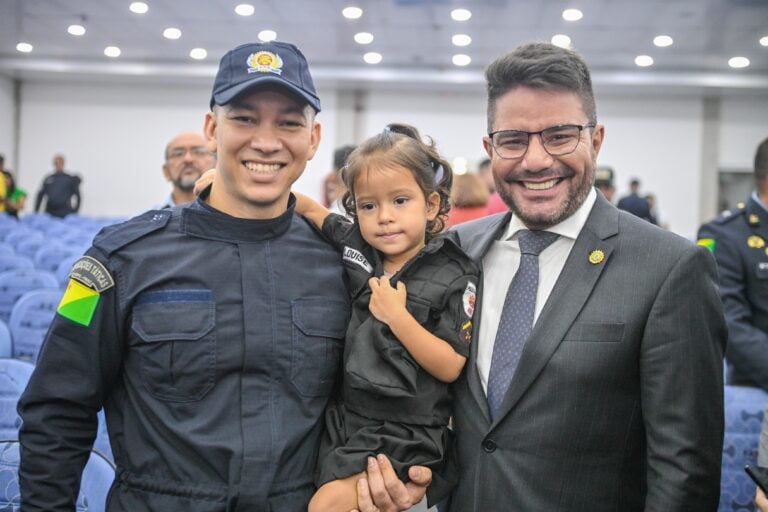 Gladson Cameli participa de solenidade de promoção da Polícia Militar do Acre