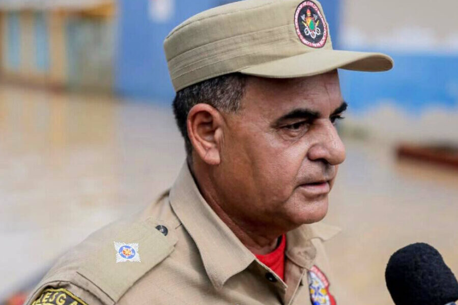 Subcomandante dos Bombeiros saca arma ao receber voz de prisão por embriaguez ao volante no Acre