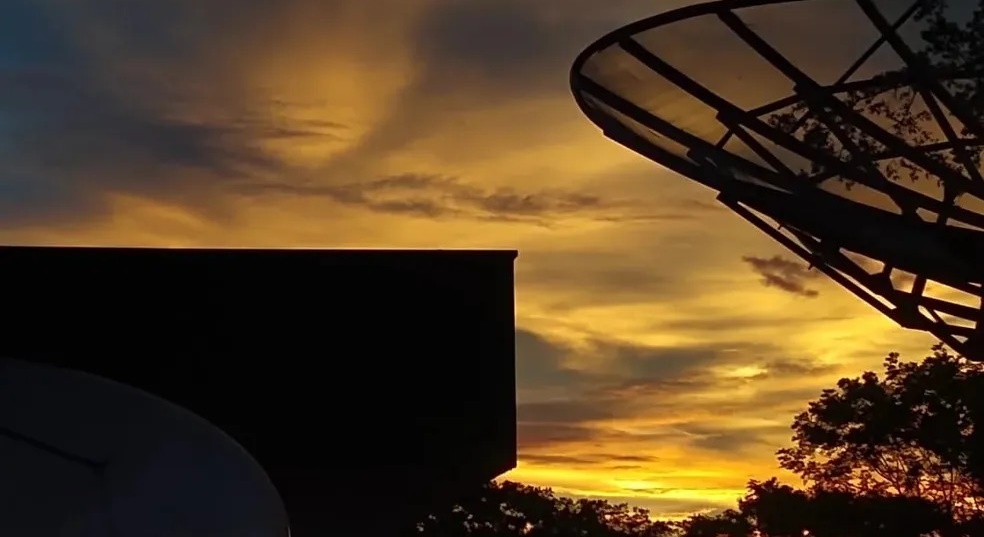 Sexta-feira (20) deve ser de céu claro com possibilidade de chuva no AC