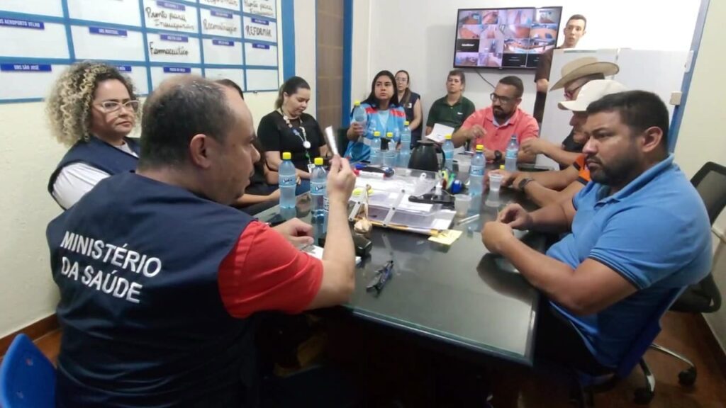 Equipe do Ministério da Saúde realiza diagnóstico sobre crise hídrica em Cruzeiro do Sul