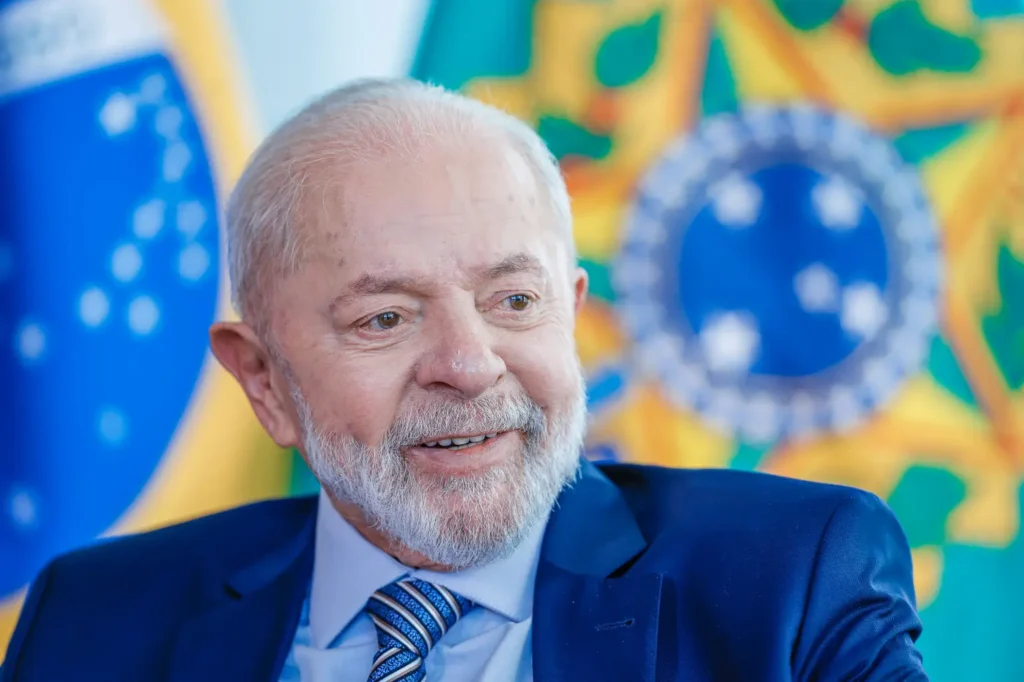Lula defende rodovia de Manaus a Porto Velho: BR-319 é uma necessidade para o Brasil