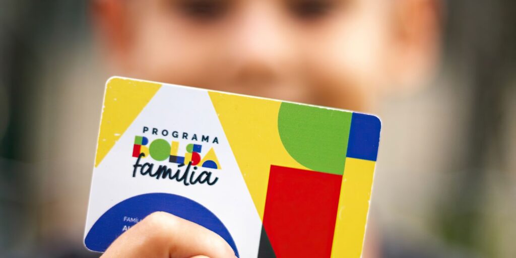 Caixa conclui pagamento da parcela de outubro do Bolsa Família caixa-conclui-pagamento-da-parcela-de-outubro-do-bolsa-familia
