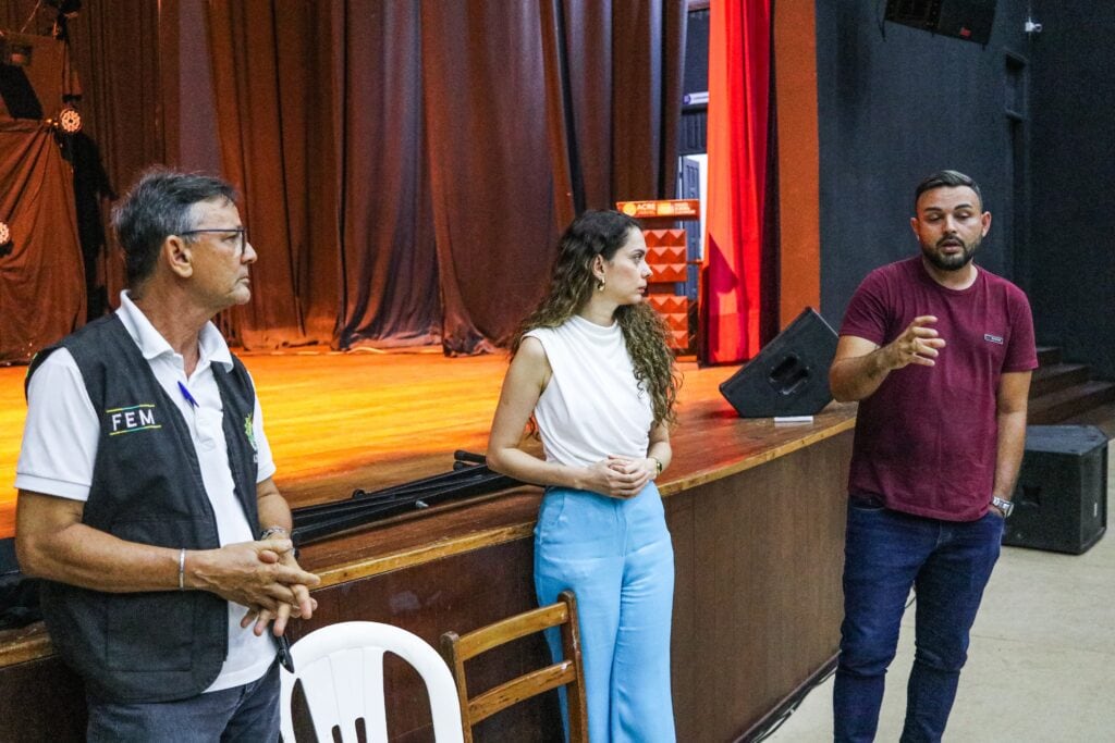 Sarau do Servidor celebra cultura e arte em Cruzeiro do Sul nesta sexta