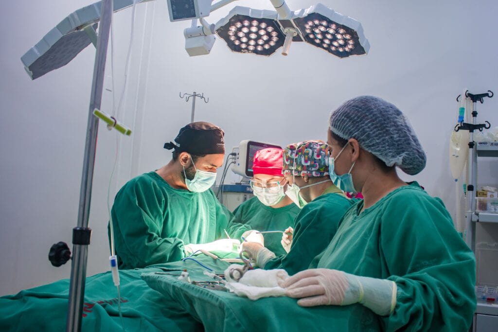Programa da Fundhacre amplia acesso a cirurgias para pacientes com fissuras labiopalatinas