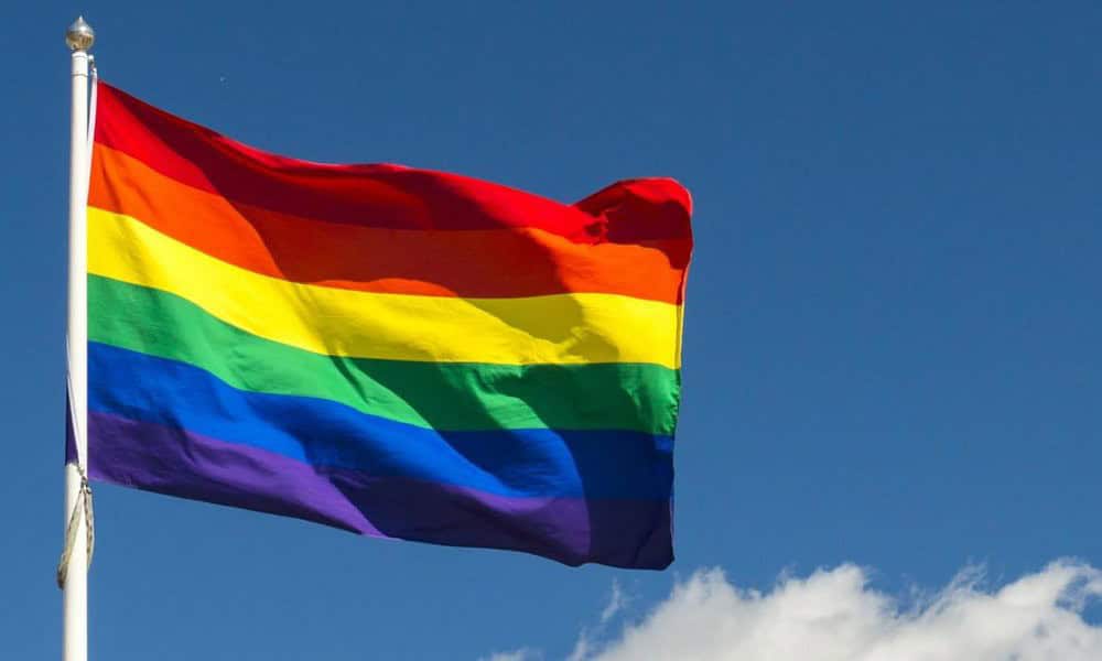 No Acre, LGBTQIAPN+ sem condição terá gratuidade na alteração de prenome e gênero