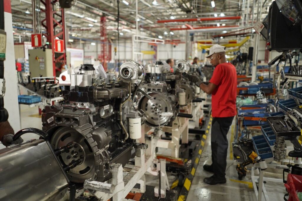 FMI eleva previsão de crescimento do Brasil para 3%