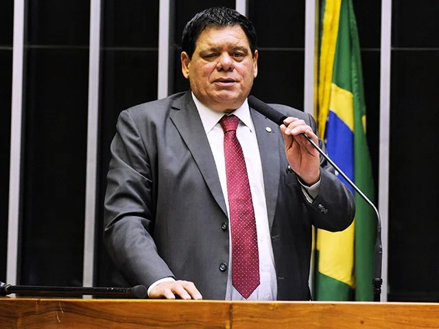 Em São Paulo, Flaviano tem melhora em quadro clínico e passará por exames cardiológicos