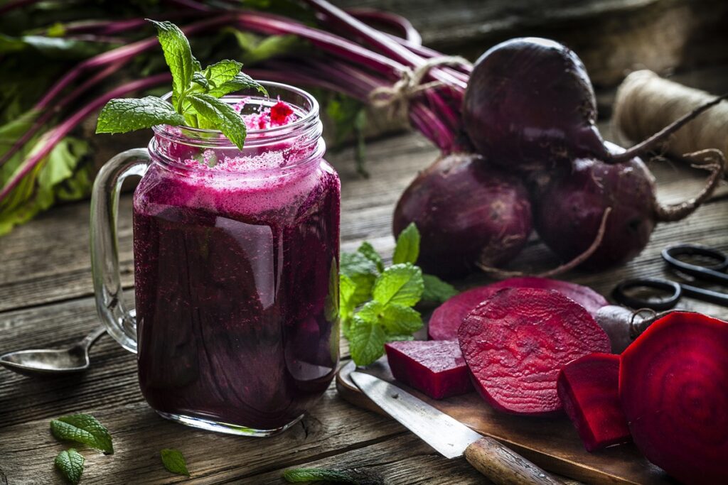 Veja benefícios de tomar suco de beterraba com couve como pré-treino veja-beneficios-de-tomar-suco-de-beterraba-com-couve-como-pre-treino