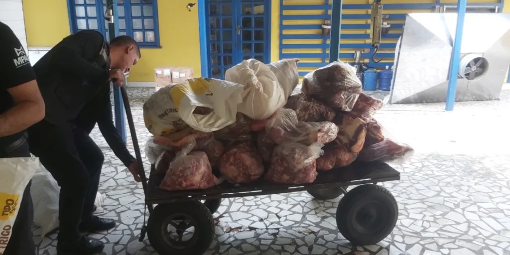 MP-AC apreende mais de meia tonelada de alimentos impróprios destinados a presídio em Tarauacá