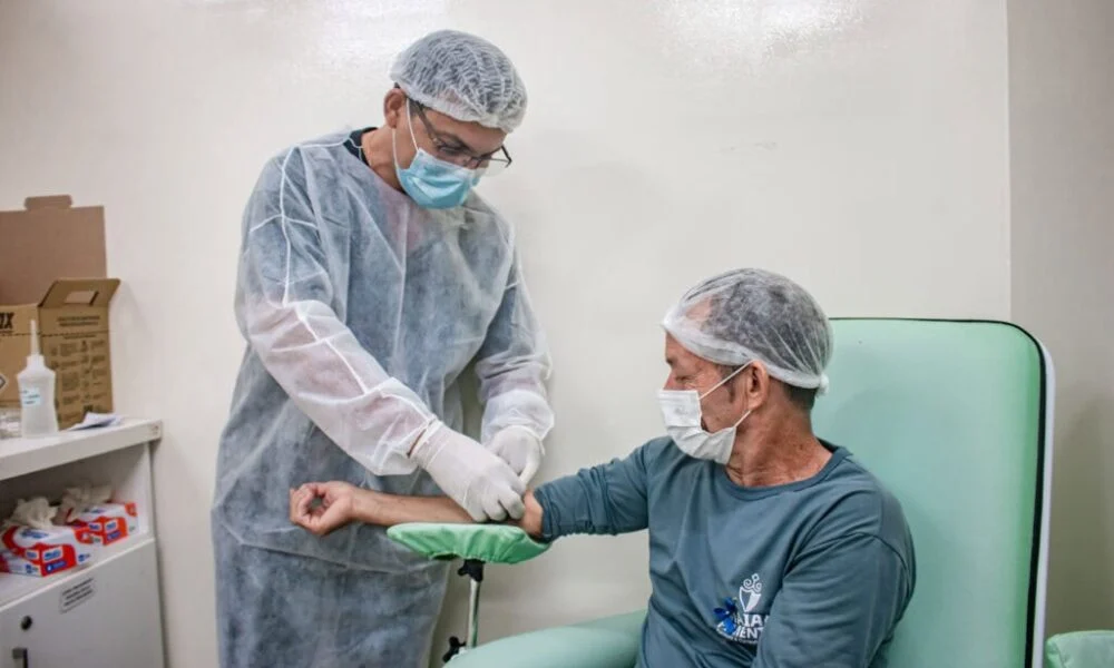 Fundhacre realiza exames para diagnóstico de câncer de próstata