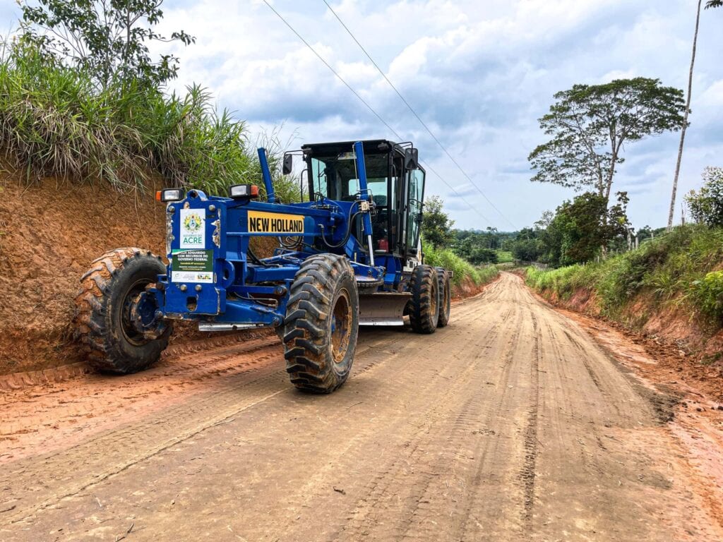 Parceria entre bancada federal e governo do Acre garante execução de grandes obras no estado