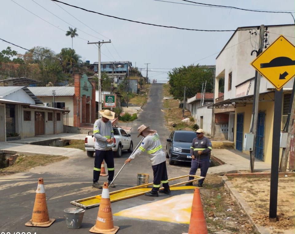 Prefeitura e governo garantem mais segurança para o trânsito de Cruzeiro do Sul com investimentos de R$1 milhão na sinalização em 2024