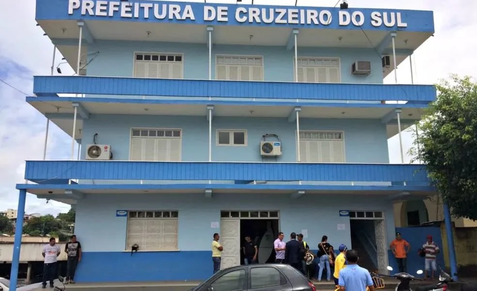 Prefeitura de Cruzeiro do Sul lamenta morte de Flaviano: “legado de respeito à democracia”