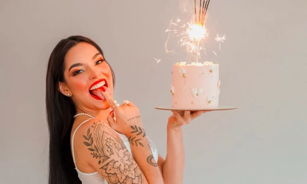 Influenciadora acreana é alvo de operação policial no dia do aniversário