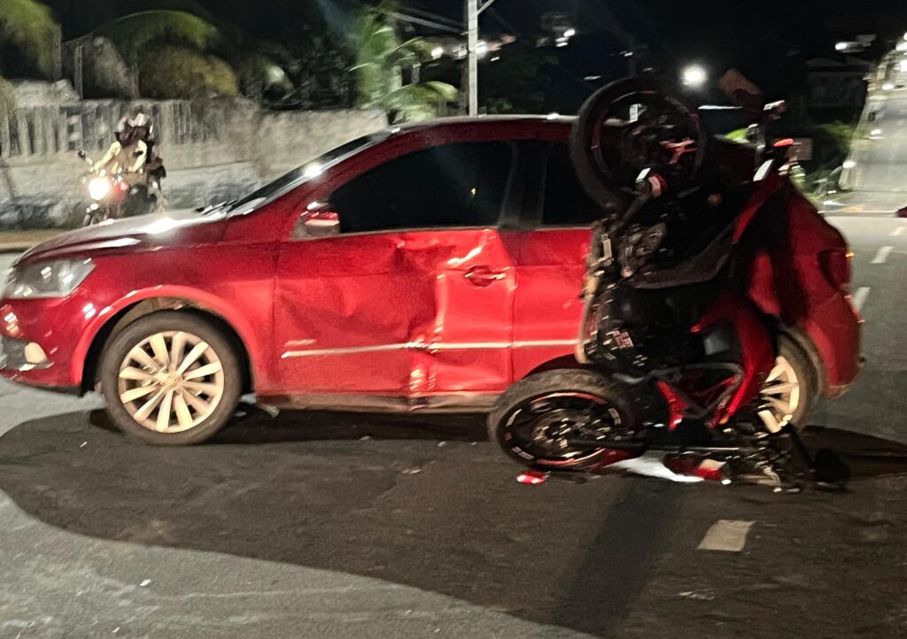 Grave acidente de trânsito é registrado em Cruzeiro do Sul; ASSISTA