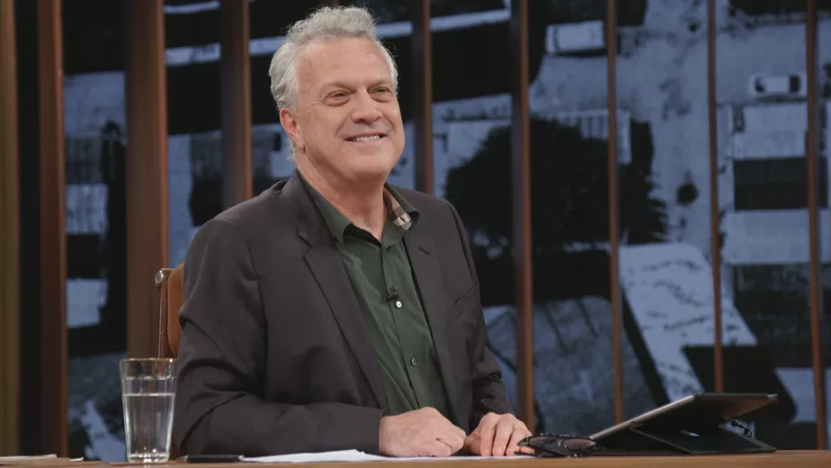 Ex de Fernanda Torres, Pedro Bial se manifesta após Globo de Ouro