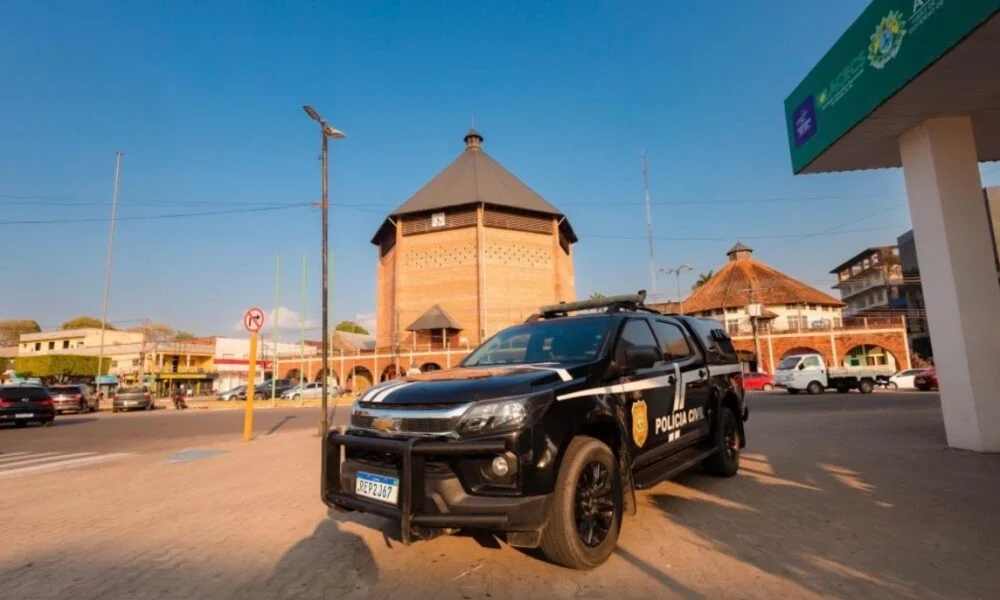 Em Cruzeiro do Sul, polícia apreende quase R$ 50 mil na casa de tesoureiro de facção