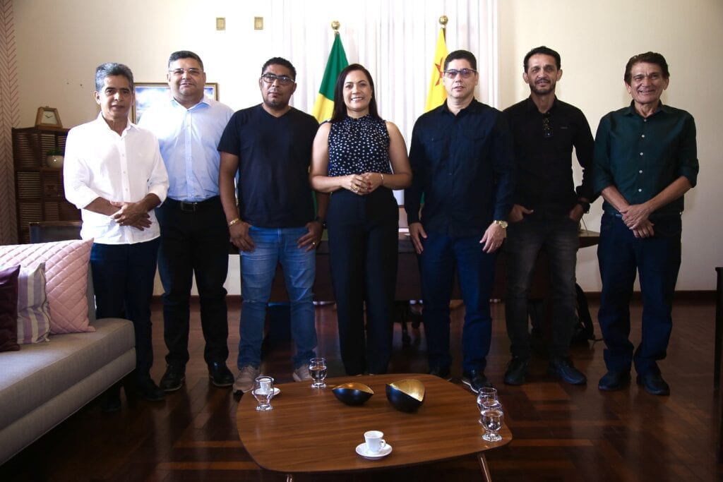 Vice-governadora Mailza Assis recebe representantes religiosos para tratar sobre os preparativos da Marcha para Jesus 2025