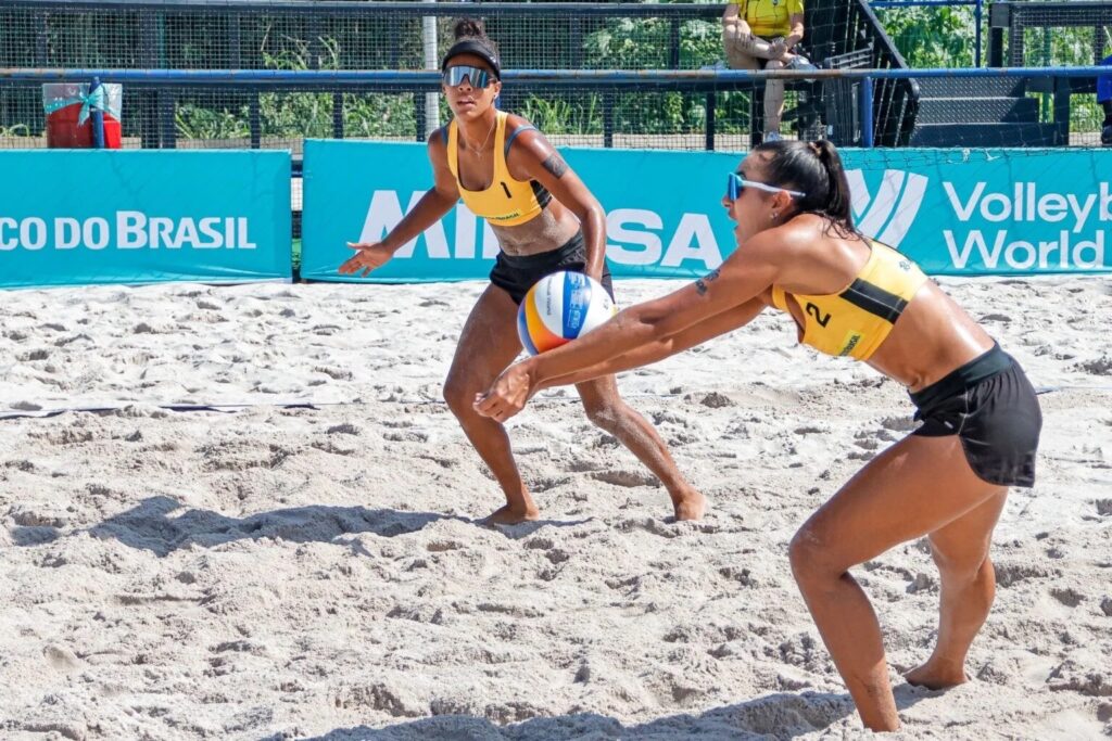 Atleta acreana e Manu Cardoso estreiam na temporada 2025 em Navegantes