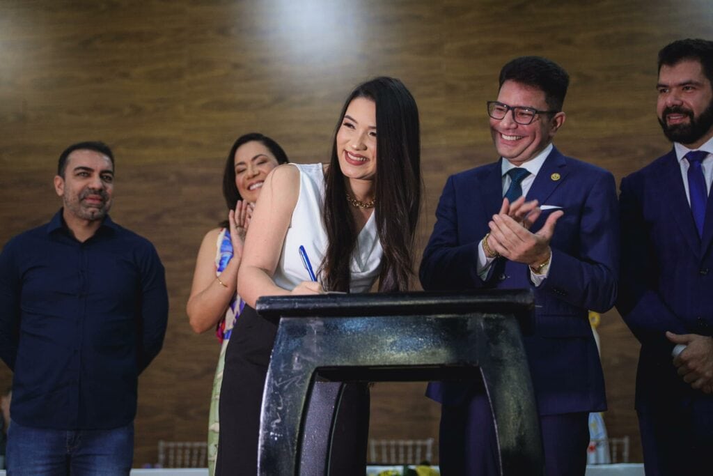 Governo do Acre convoca aprovados em concurso público da Saúde para posse