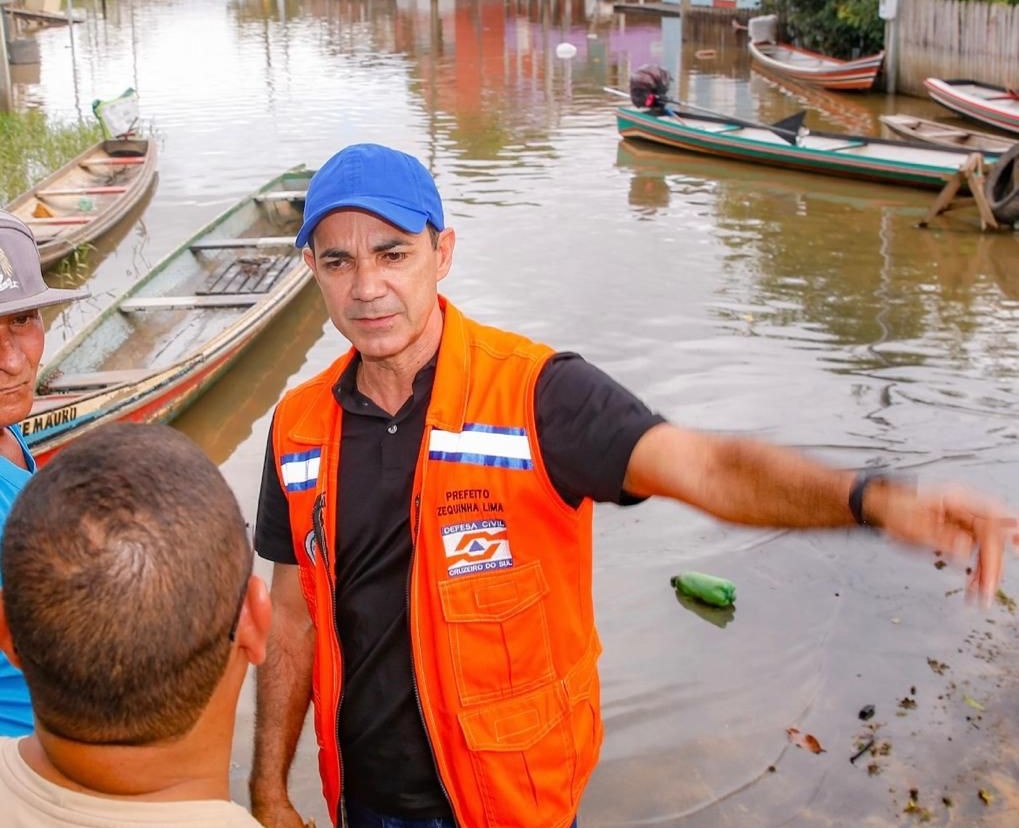 Zequinha Lima Decreta Situação de Emergência em Cruzeiro do Sul devido à cheia do Rio Juruá