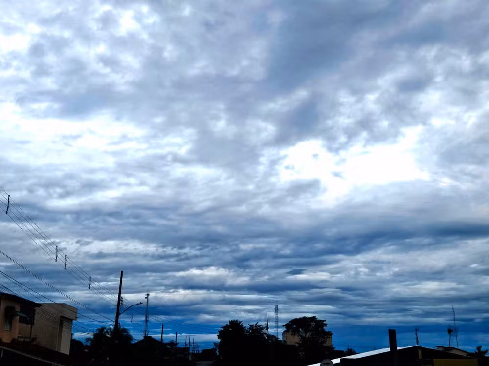 Sexta-feira (14) tem mais um alerta de chuvas intensas para o Acre