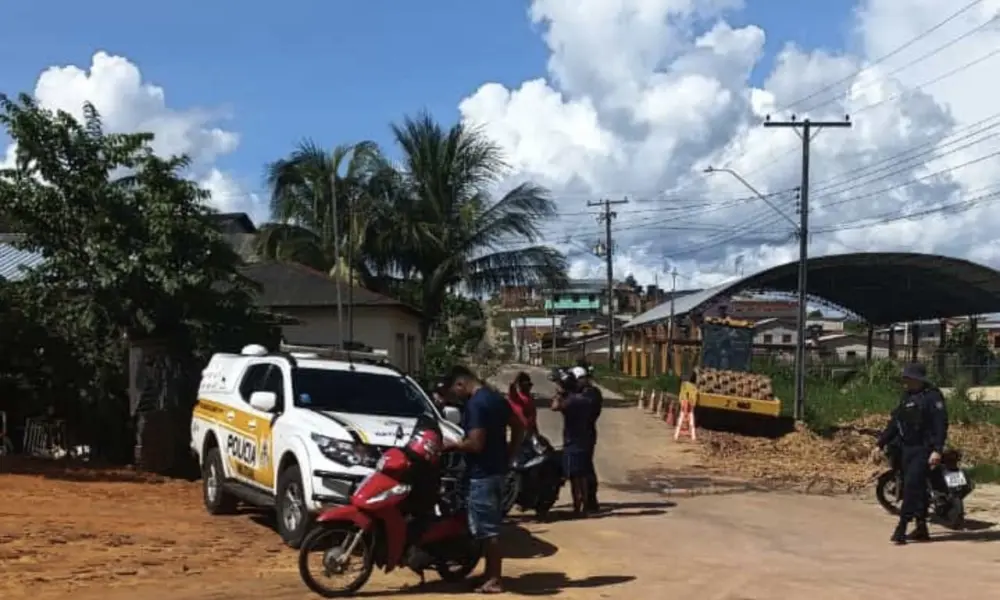 Operações de trânsito intensificam fiscalização e 13 pessoas são autuadas dirigindo sem CNH em Cruzeiro do Sul