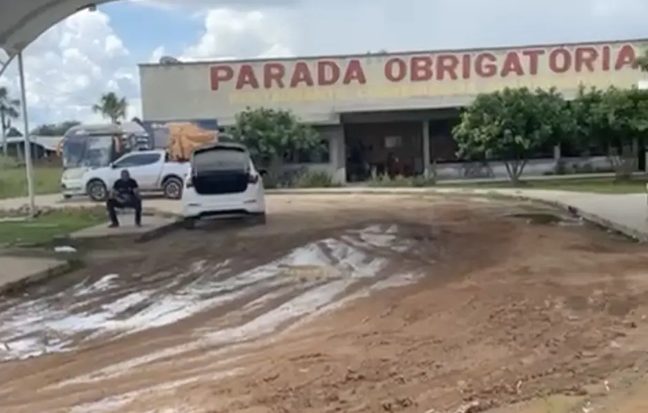 Abandono da rodoviária de Feijó: Passageiros e motoristas sofrem com infraestrutura precária