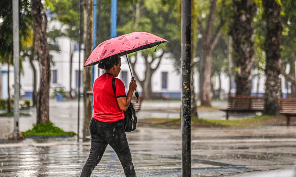 Acre tem alerta de chuvas intensas nas próximas 24 horas, diz Inmet