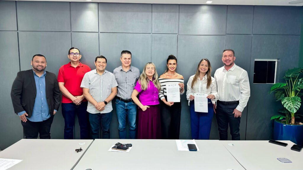 Fundhacre empossa nova diretoria clínica e comissão de ética médica