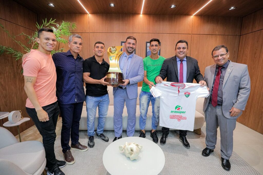 Independência Futebol Clube vai à Assembleia agradecer apoio ao esporte